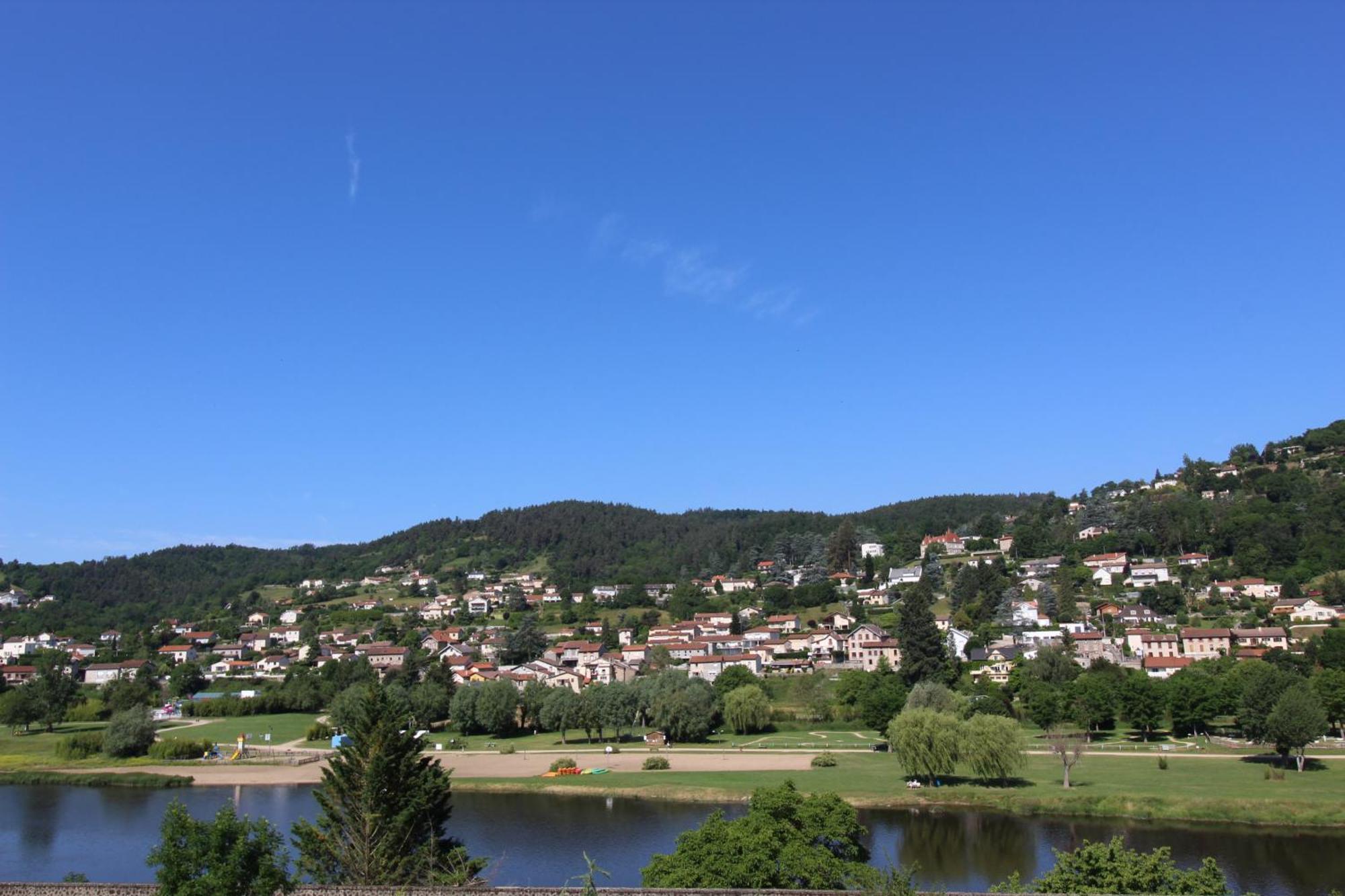 Zenlife Apartment Aurec-Sur-Loire Luaran gambar