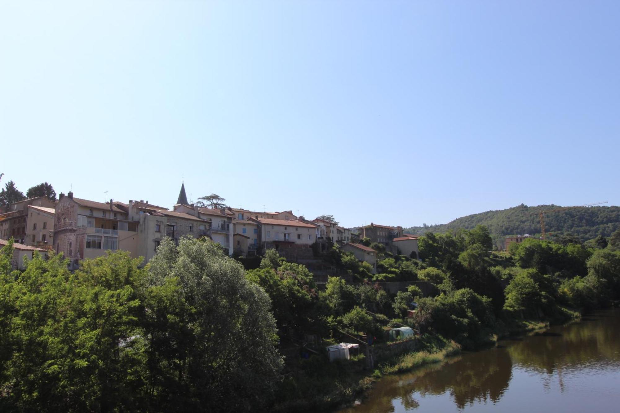 Zenlife Apartment Aurec-Sur-Loire Luaran gambar